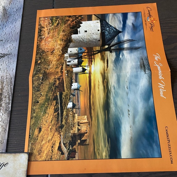 1000 piece jigsaw puzzle with hidden clues by Camille Press No. 160102 - Picture 3 of 5